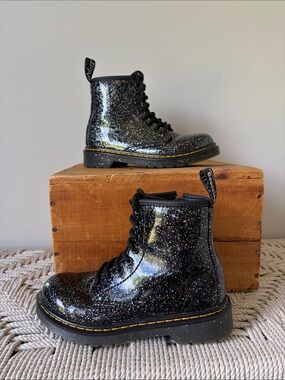 Dr. Martens 1460 Black Glossy Boots
